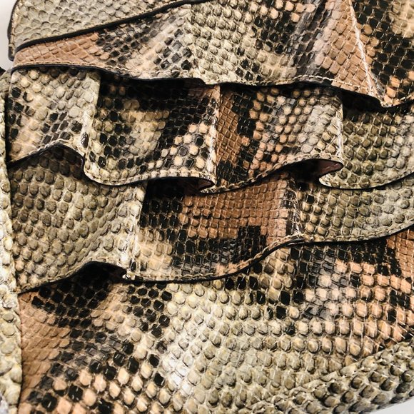 NICOLE MILLER "Pretty Girl" Natural Snake Clutch NWT - Picture 4 of 9